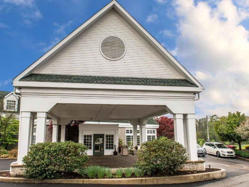 コンフォート・イン ピッツバーグ エアポート Oakdale エクステリア 写真